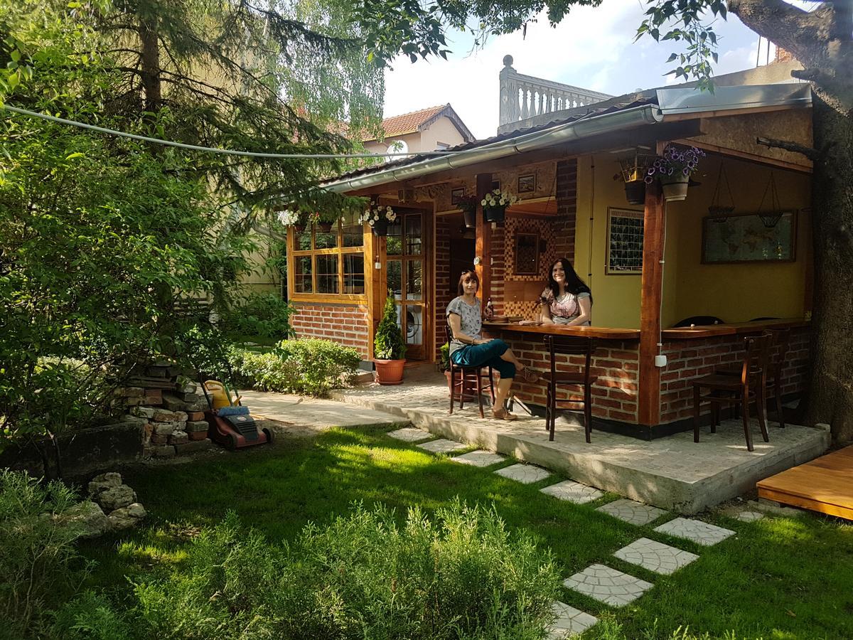 讷贡汀 Base For Adventurers - Urban Guerrilla酒店 外观 照片